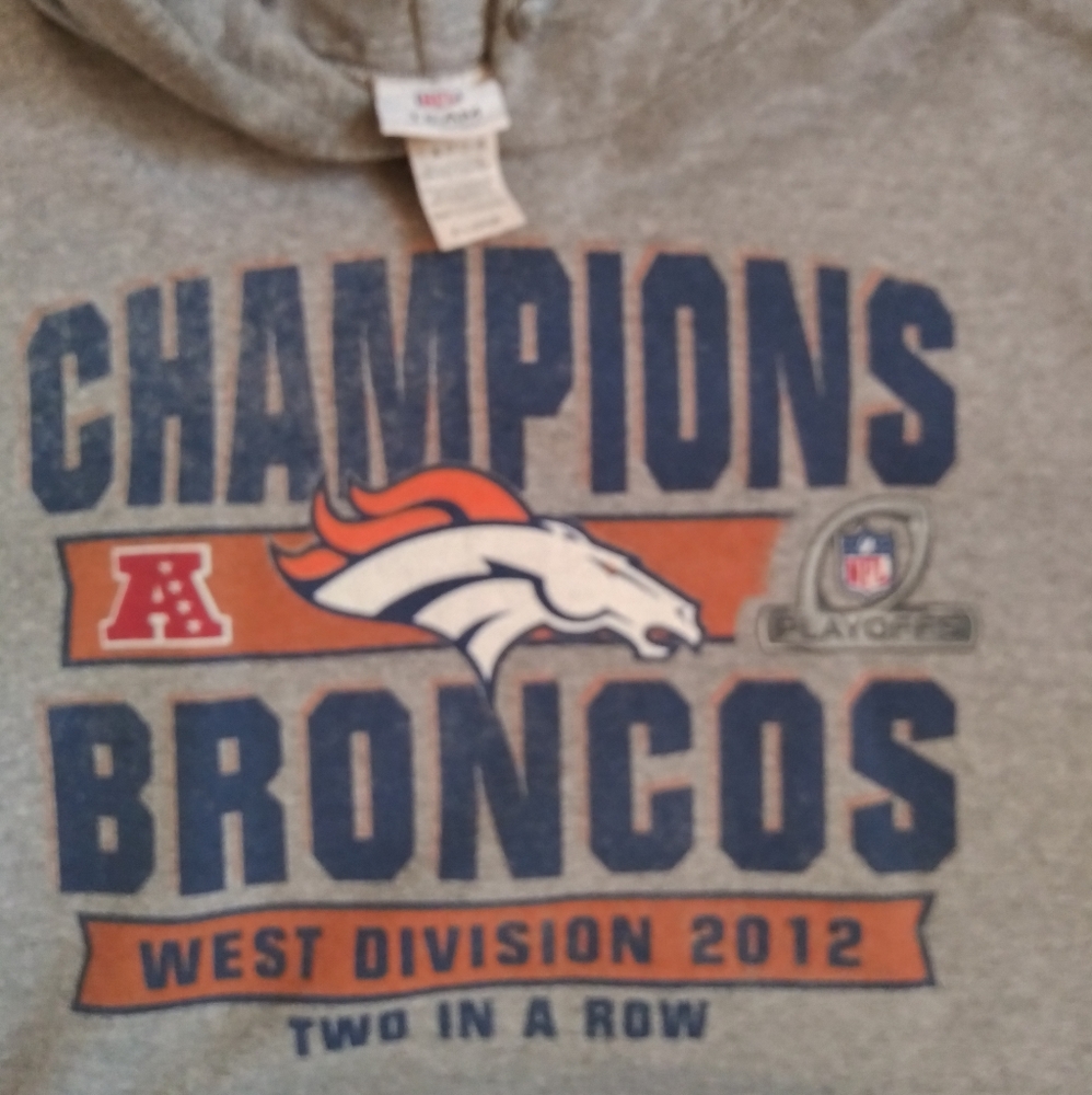 UNIQUE Denver Broncos hoodie